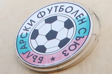 УЕФА съгласна за Висшата лига