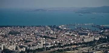 В Бургас свалят таксите за забавачка