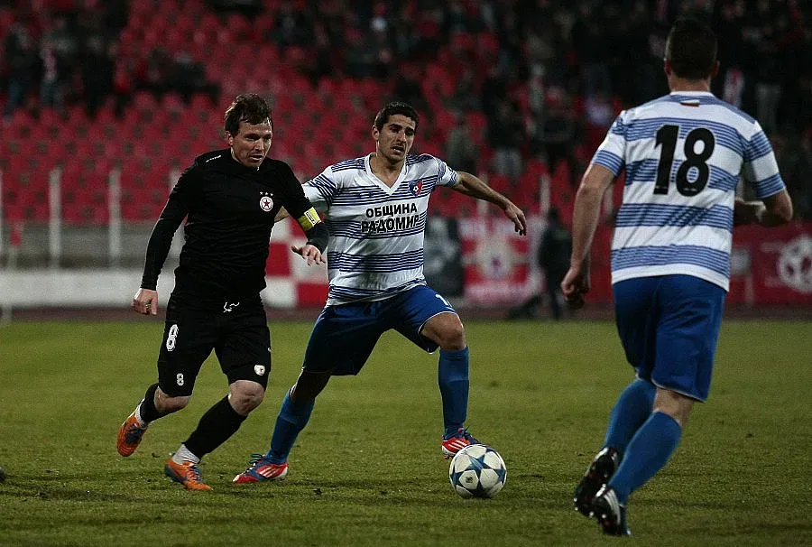 ЦСКА взе трудно "гостуването си" на "Струмска слава"