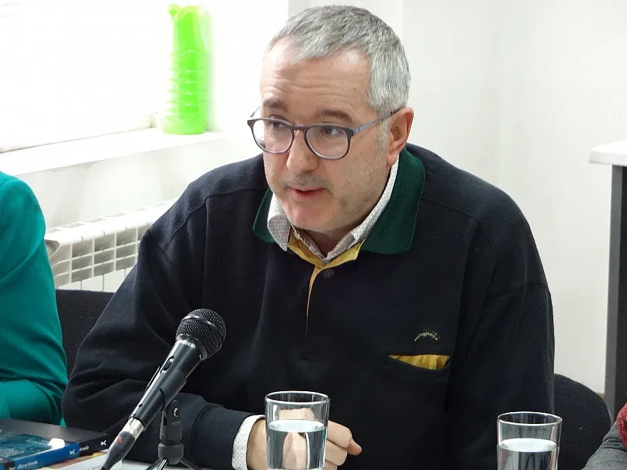 Оцелявай трудно, но пази истината