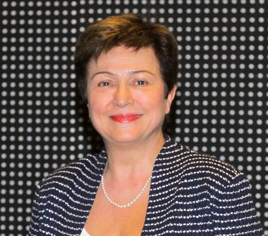 Кристалина "за" нов модел на хуманитарно финансиране