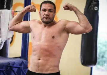 Кобрата покори Зъбчето