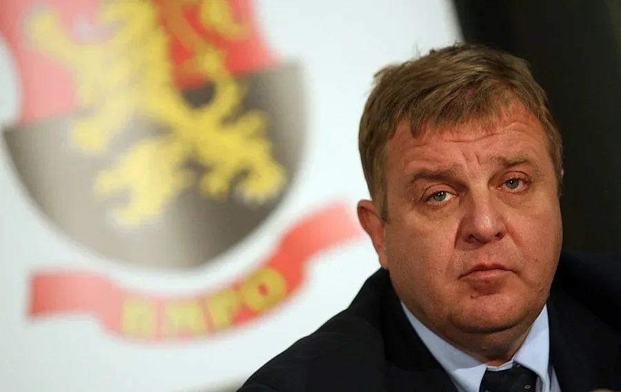 Каракачанов: Връщането на казармата е неизбежно