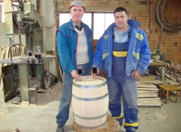 Бордо на опашка за наши бъчви