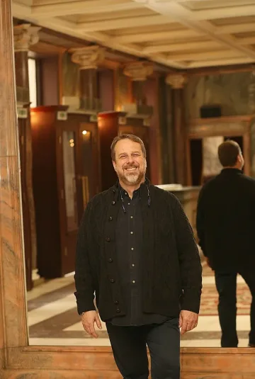 Ученик на Гюзелев пее в "Аида"