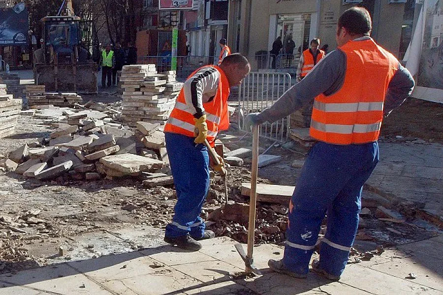 Варна довършва с 3,5 млн. ремонта на най-разбития си булевард