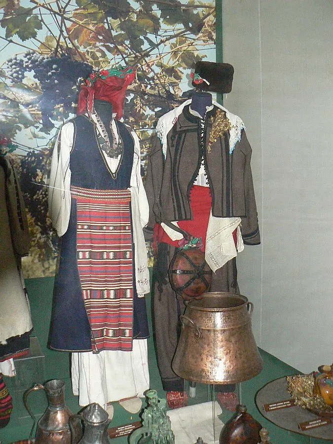 Врачанските булки с червен воал 