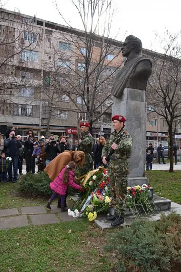 Поклон пред Левски в Благоевград и Гоце Делчев