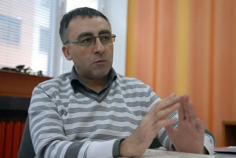 Стаматов: Не можем да товарим ученика с всичко