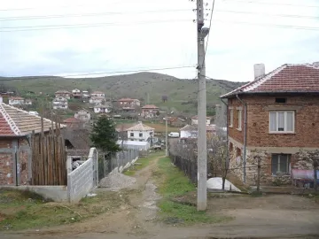 Бумащина отказва село да се бори за пасищата си