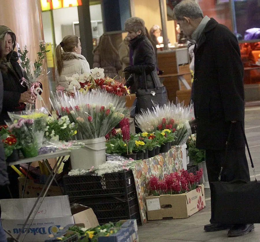 Организират осмомартенски базар в Добрич   