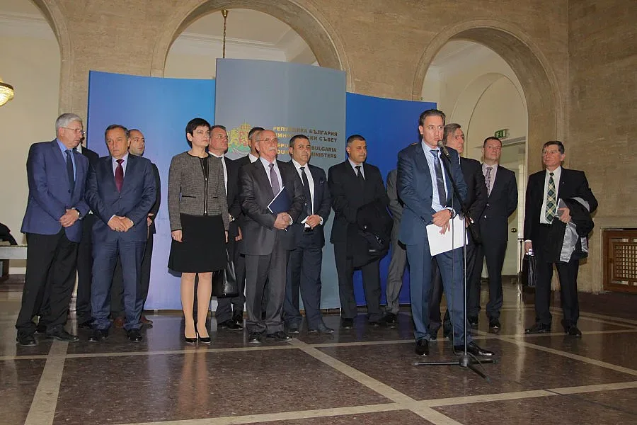 Бизнесът: Не сме по-лоши от румънците (ОБЗОР)