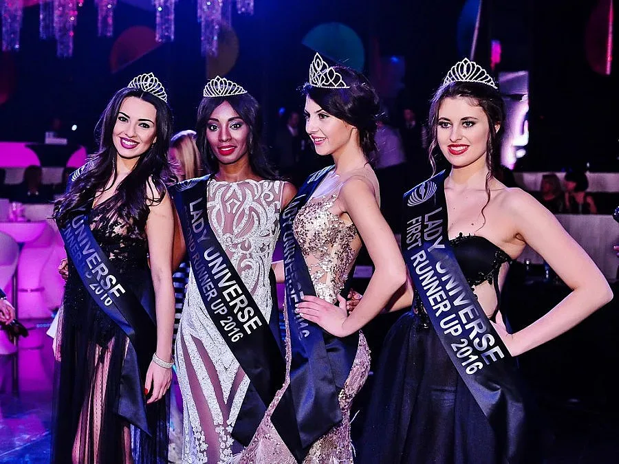 Българка грабна короната "Лейди Юнивърс"