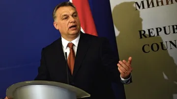 Орбан обвини Брюксел в провал с бежанците