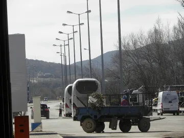 Напълно спря движението през Кулата 