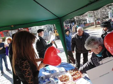 Врачанки се радват на Борисов за Св. Валентин
