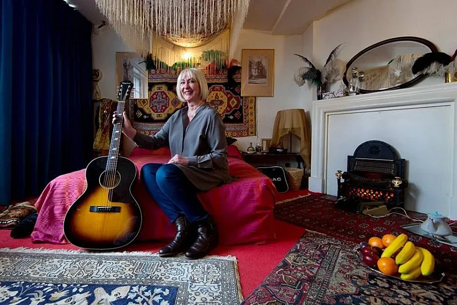 В спалнята на Джими Хендрикс