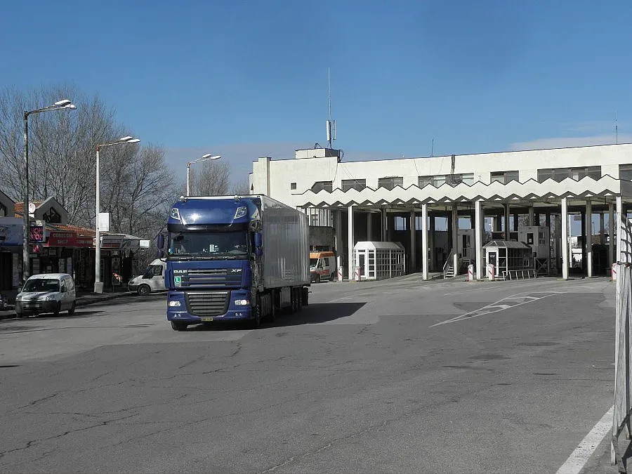 1 час бонус за тирове на Кулата