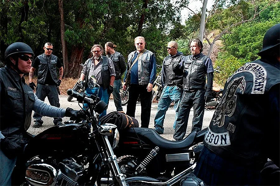 "Синовете на анархията" се завръщат