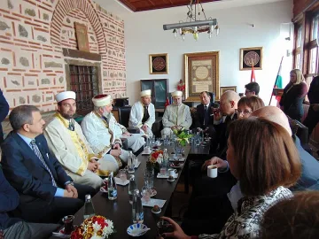 Турция мълчи за забраната на Доган и Пеевски (ОБЗОР)