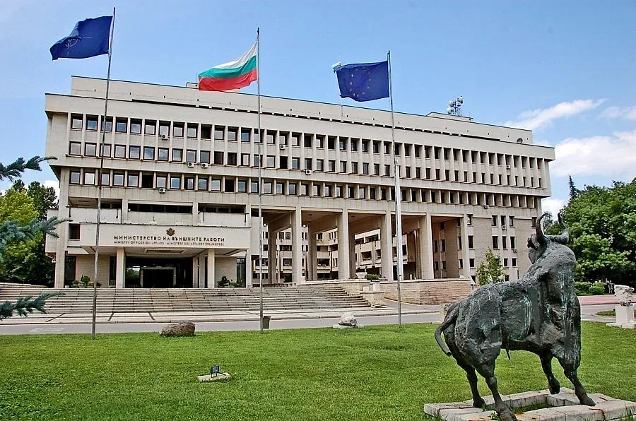 Въшно: Турция няма да коментира забраната на Доган и Пеевски