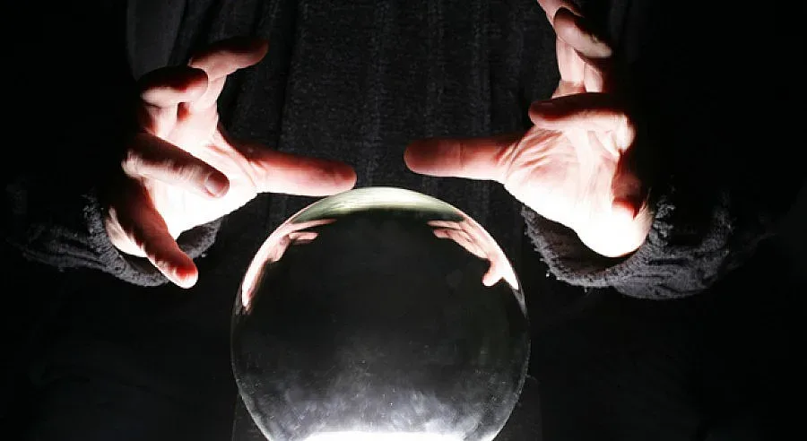 Пенсионерка олекна с 2000 лв. докато й развалят магия