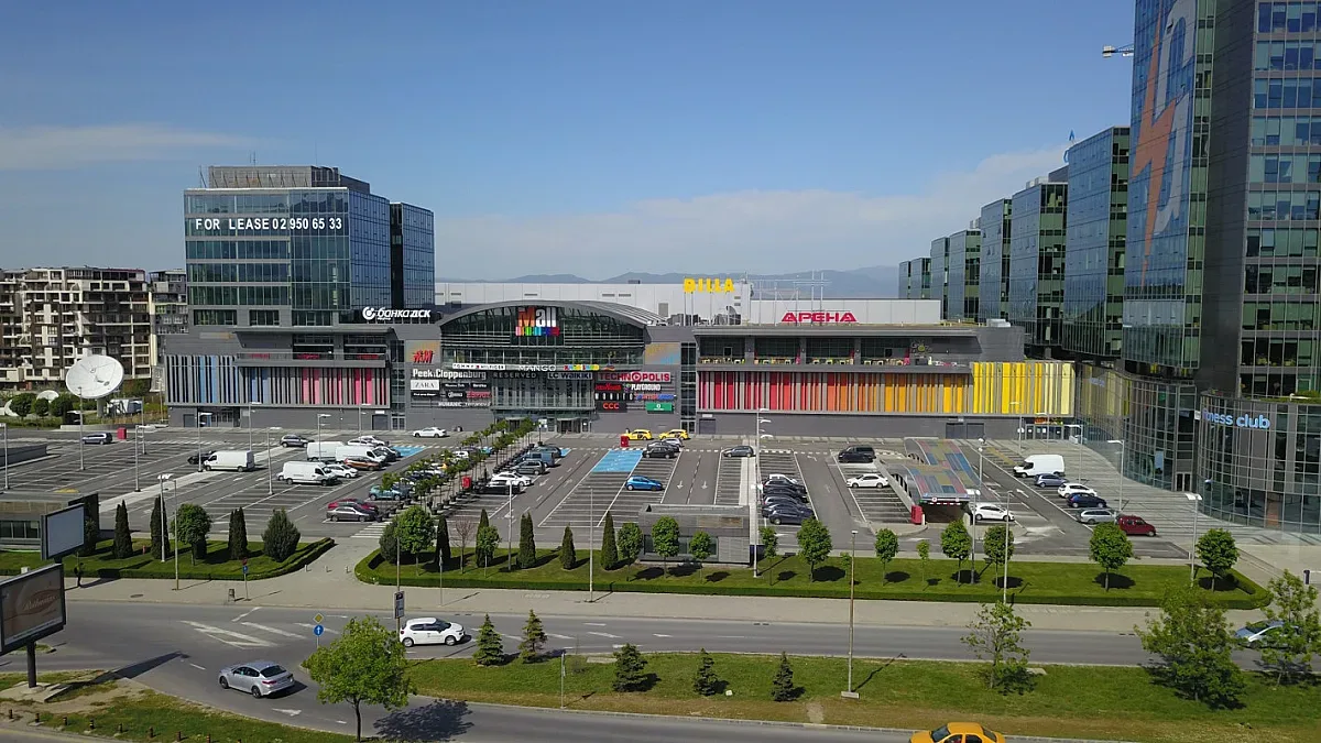 Моловете обявиха голяма промяна!