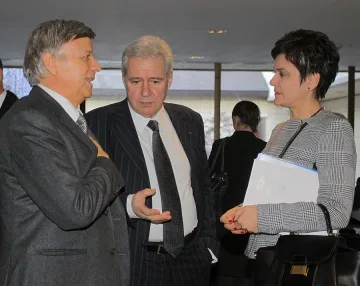 КРИБ иска среща с кабинета (ОБЗОР)