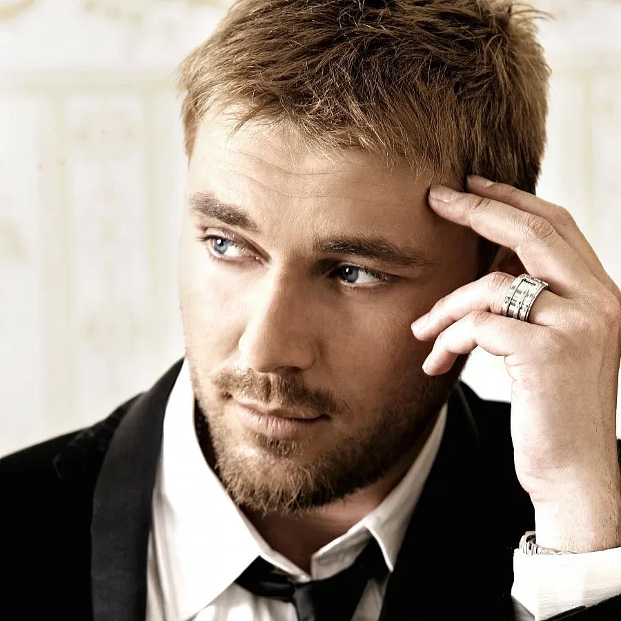 Миро посреща 40-те в Израел