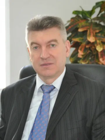 Уволниха зам.-шеф по храните