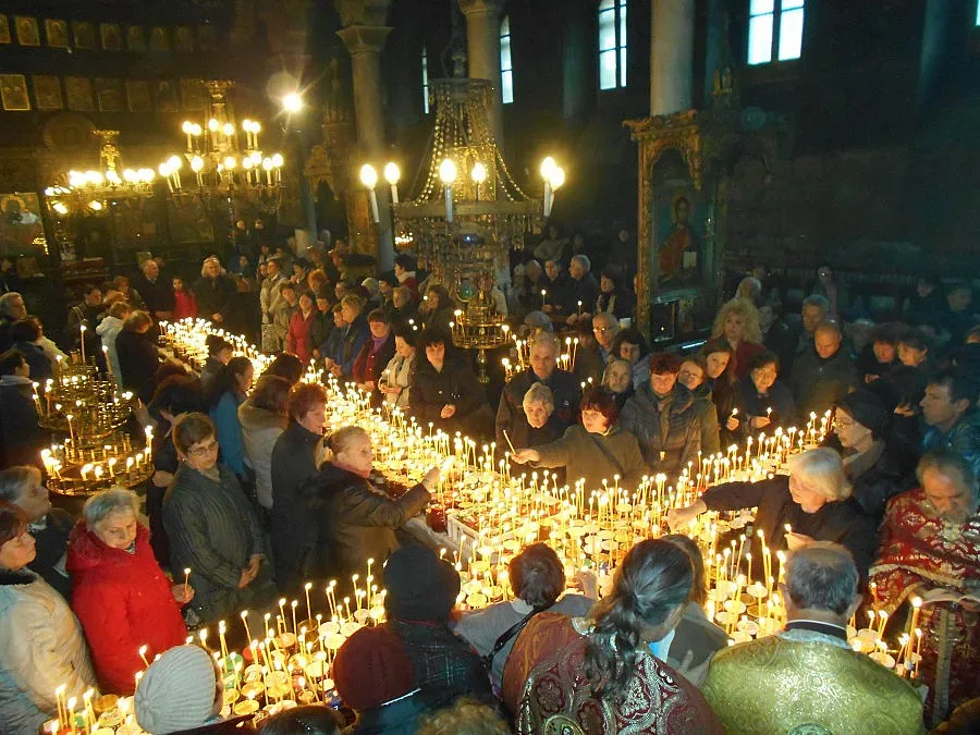 Огнен кръст за свети Харалампий