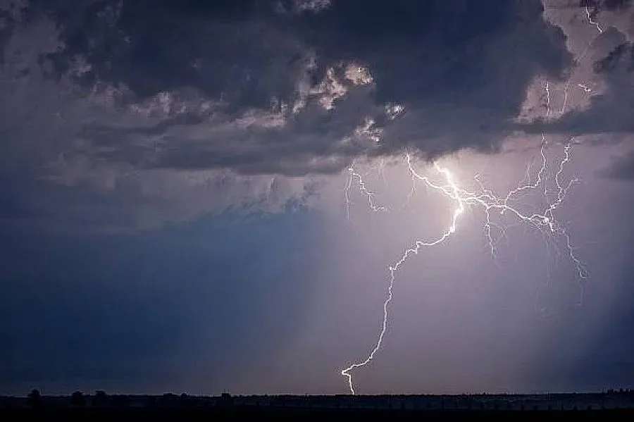 Астронавт засне светкавици от Космоса (ВИДЕО)