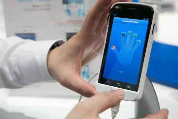 Какво искаме от смартфоните тази година