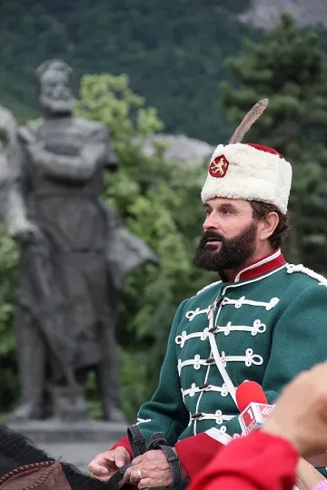 Двойник на Ботев представя Враца на туристическа борса