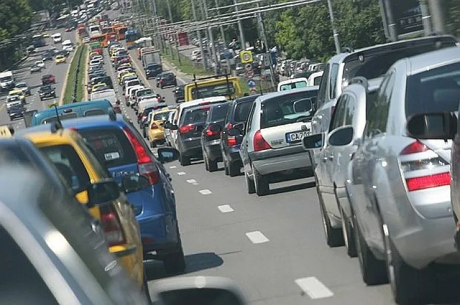 Бизнесът иска налог от 10% за колата на шефа