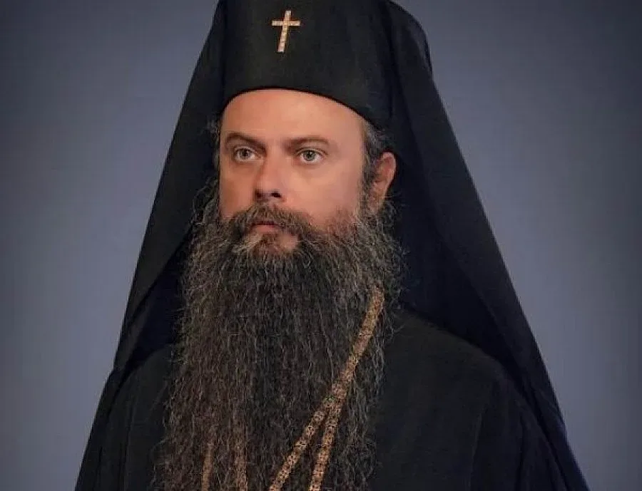 Дядо Николай кани на "Йога - път към мрака"