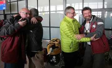 Нашите от Антарктика: Свършихме си работата