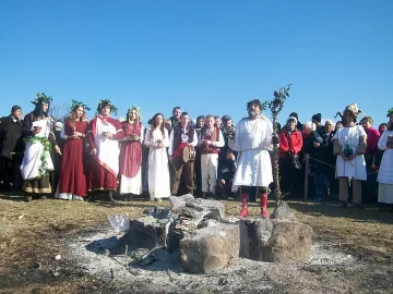 Дионисий поведе хорото на боговете