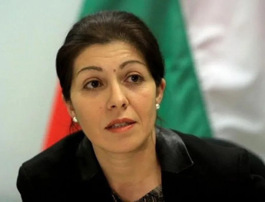 "Неудобните въпроси" в Лондон от червен сценарий