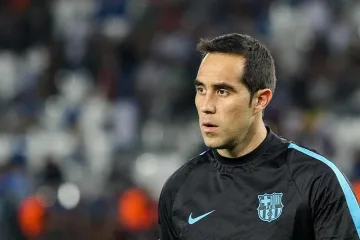 Вратар на "Барса" плаче за камион