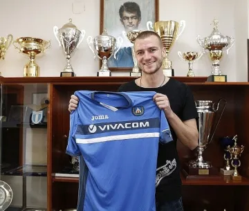 Официално: "Левски" взе нападател 