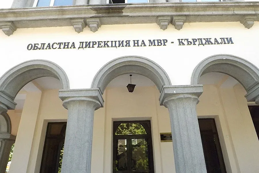 27-годишен отвлече бившата си съпруга