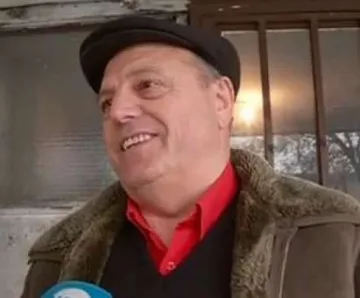 Ценев атакува  с кирливи ризи