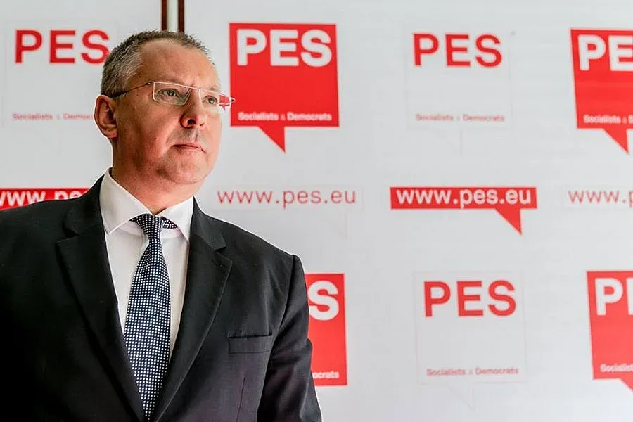 Станишев със защитна реч за Шенген в ЕП