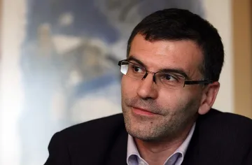 Левият Калфин направи  най-успешната реформа