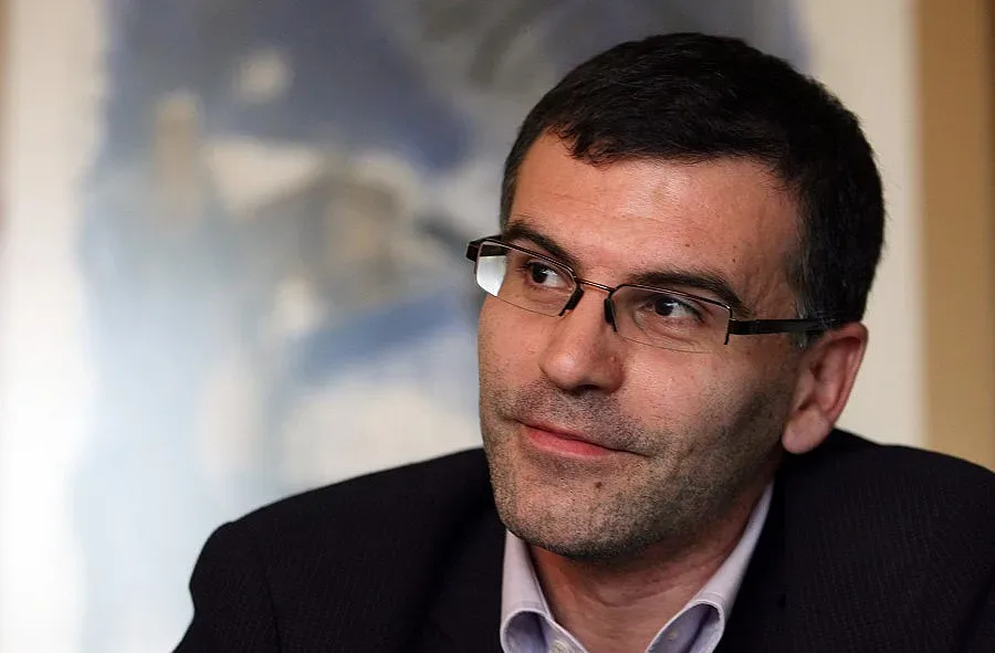 Левият Калфин направи  най-успешната реформа