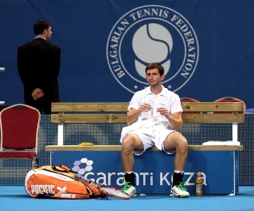 Словак отказа рано Лазов