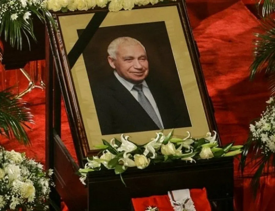 Изложба с ордени на Желю Желев почита жертвите от комунизма 