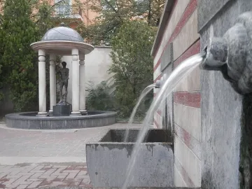 Кметове в битка за изворите
