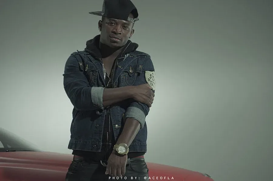 Идва хип-хоп звездата Genasis
